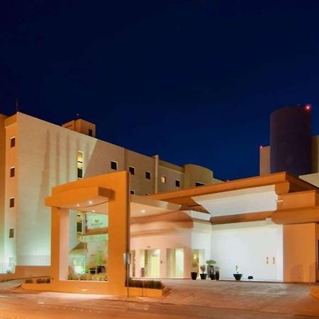 Wyndham Garden Torreon Tecnologico Hotel Exterior foto