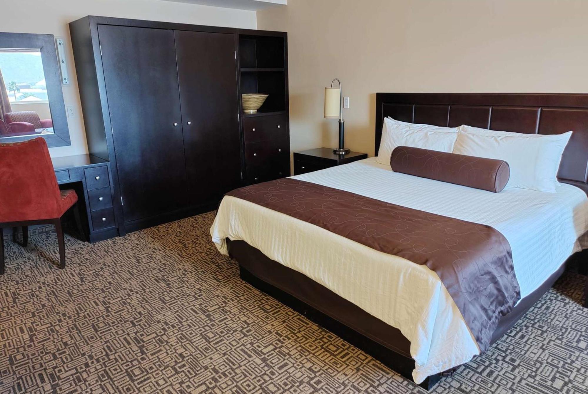 Wyndham Garden Torreon Tecnologico Hotel Exterior foto